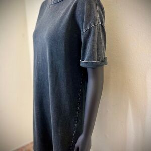 NWOT🌹 Elodie Black Denim T-Shirt Dress